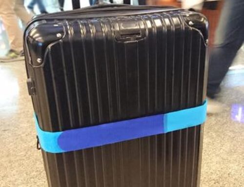 Q: 魔鬼氈行李帶有甚麼尺寸、顏色? 如果要印刷呢?