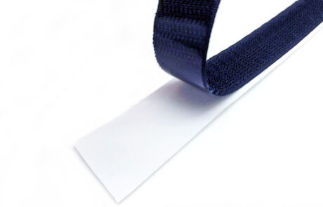 背膠魔鬼氈 自黏魔鬼氈 鉤面黏扣帶_self-adhesive hook and loop tape_adhesive backing