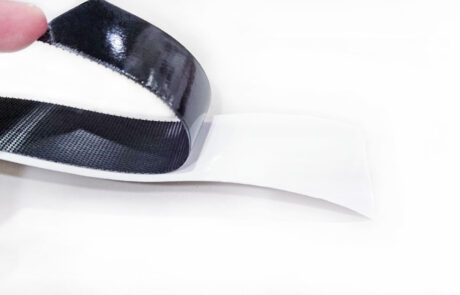 背膠魔鬼氈 自黏魔鬼氈 塑膠射出黏扣帶_self-adhesive hook and loop tape_adhesive backing